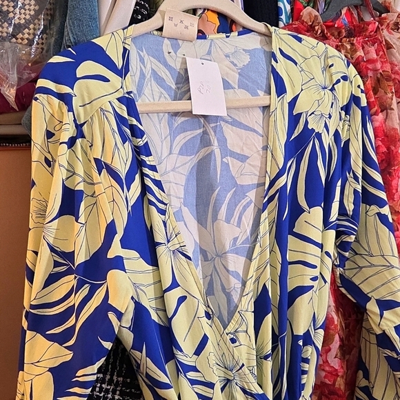 Maaji NWTs Skykline Amelia Wrap Cover Up Kimono Dress - Picture 3 of 3